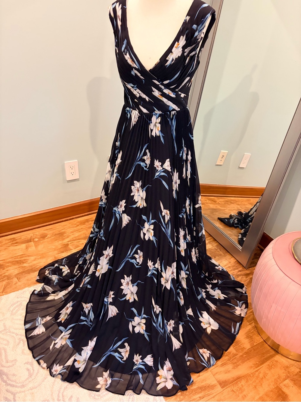 Dark Navy Floral V-Neck Pleated Gown